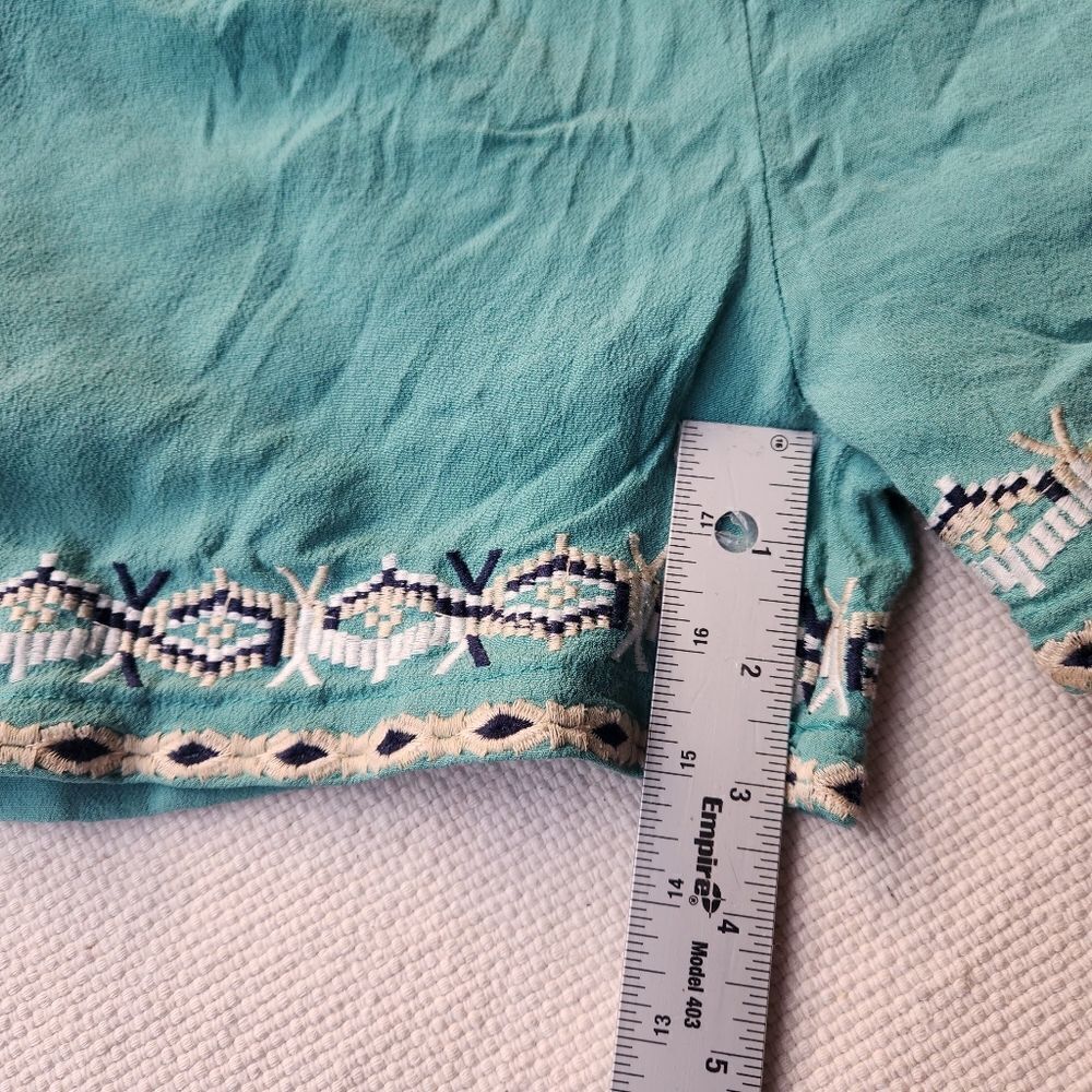 Anthropologie hei hei embroidered shorts - Picture 7 of 9
